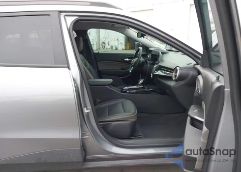 2025 Chevrolet Trax Fwd Activ from USA, damaged, VIN KL77LKEP2SC065504